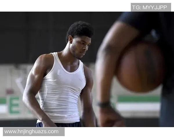 斯库特亨德森：未来篮球之星的崛起与挑战分析